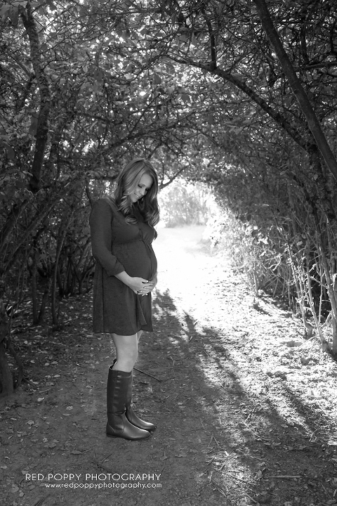 RedPoppyPhotography_maternity_IMG_2481_bw