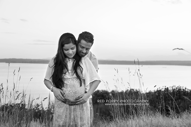 RedPoppyPhotography_maternity_IMG_9376_bw